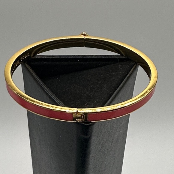 Kate Spade Coral and Gold Spade Bracelet - Picture 3 of 7